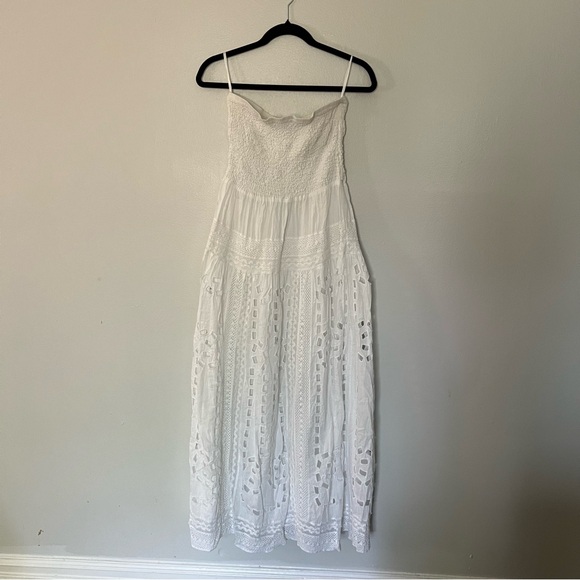 Michael Kors White Lace Maxi Dress - Picture 1 of 11
